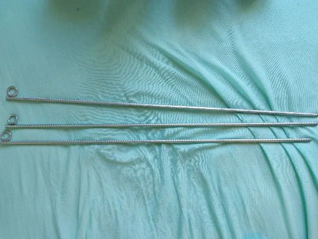 estaca para barraca e jardinagem 60 cm tutor - Foto 3