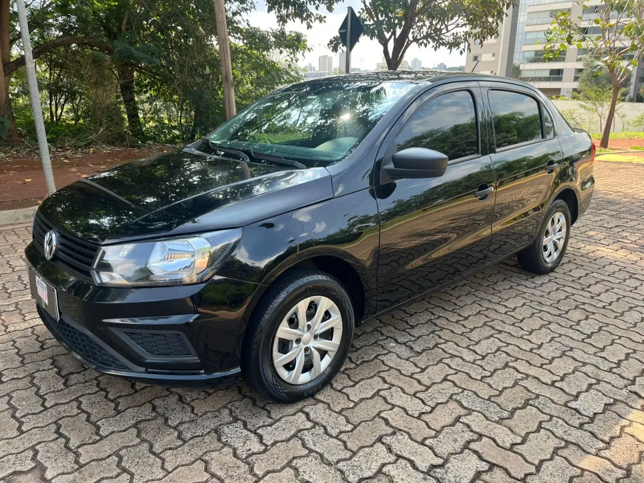 VOLKSWAGEN VOYAGE 1.0 12V MPI TOTALFLEX 4P MANUAL PRETO 2022