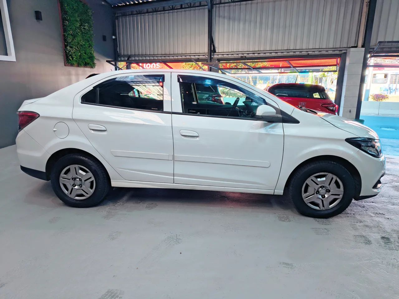 Chevrolet Prisma Sed. LT 1.0 8V Flexpower 4P 2014 - Foto 4