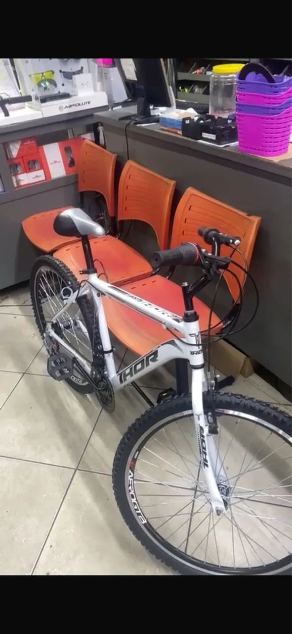 bicicleta THOR T-900 aro 26 Ciclismo Parque Barão do Rio