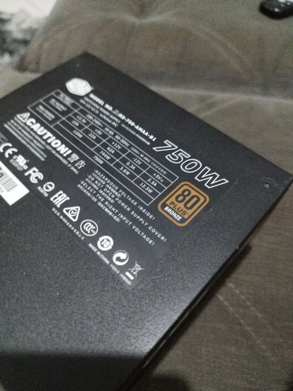 Fonte de Alimentação Cooler Master RS-750-AMAA-B1 750W