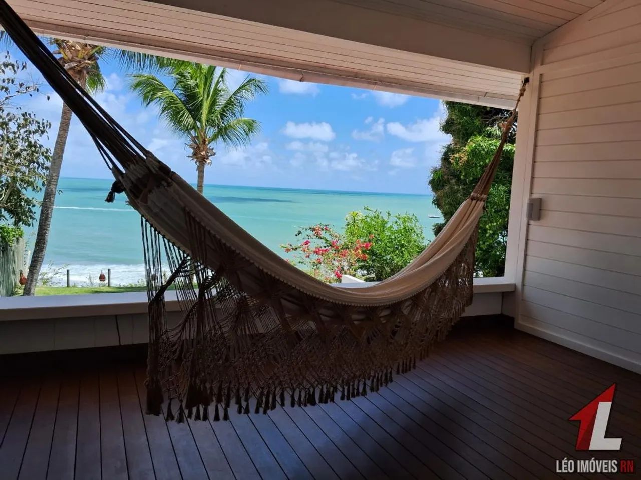 CASA PARA VENDA NO CENTRO DA PRAIA DE PIPA- TIBAU DO SUL/RN