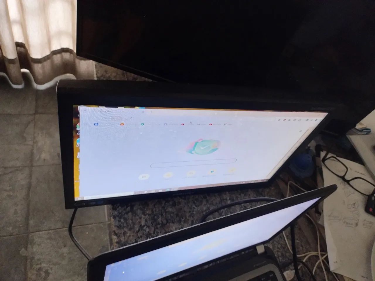Monitor LCD Samsung EX 1920<br>sem a base e sem os cabos<br>Funcionando perfeitamente - Foto 4