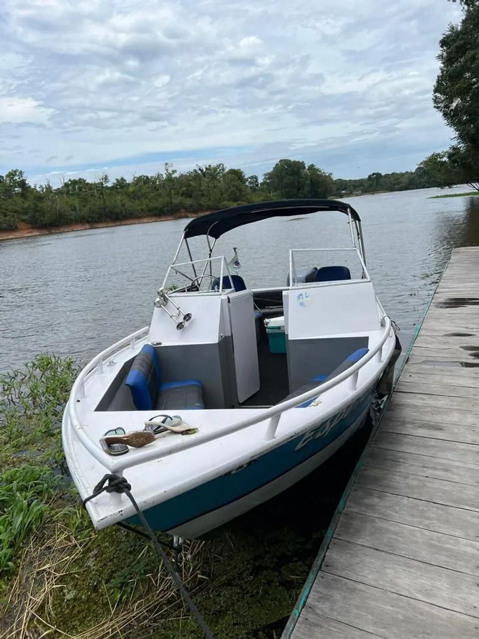 ALUGUEL DE LANCHA PARA PASSEIO 