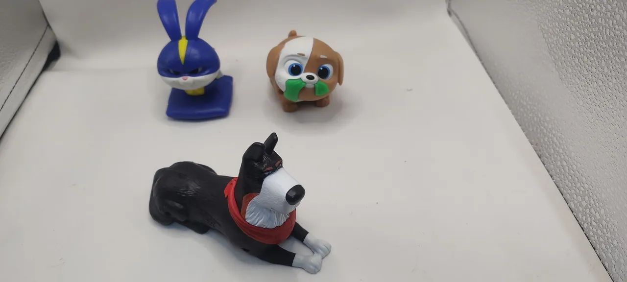 Bonecos miniatura Vida Secreta dos Pets Burger King (usado)