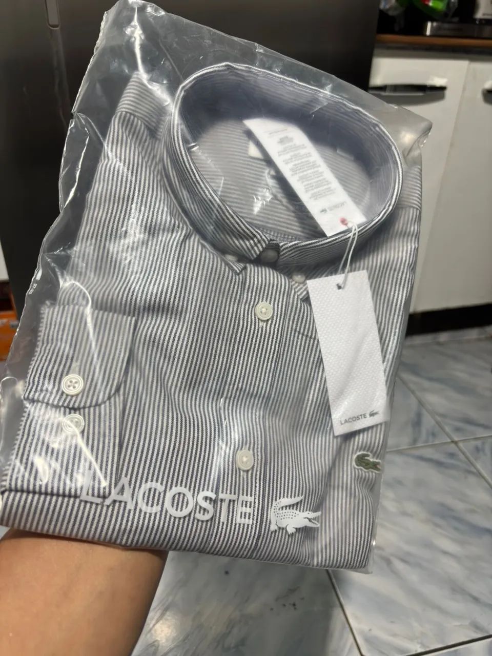 Camisas sociais Lacoste Original - Foto 2