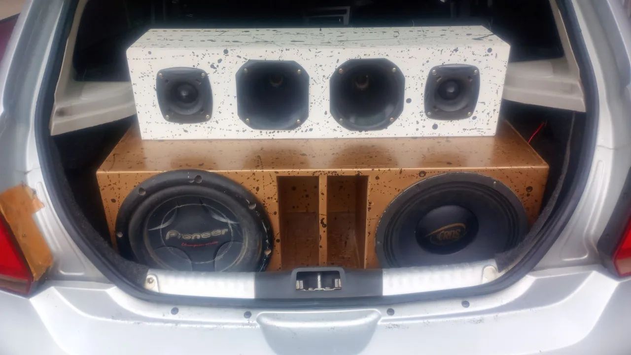 Vende-se som automotivo 