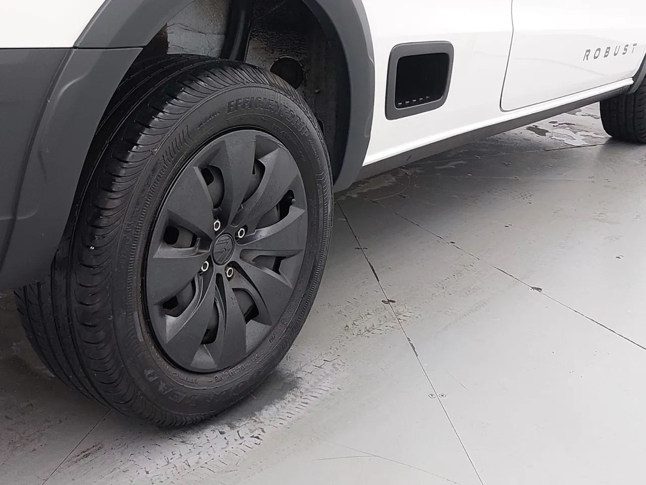 Volkswagen Saveiro Robust 1.6 Total Flex 16V CD, foto 14 de 16