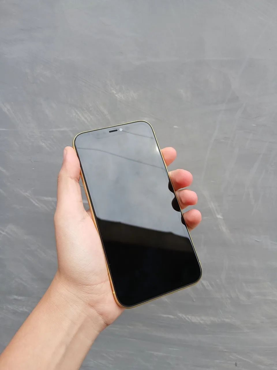 Iphone 11 | Amarelo - Foto 2