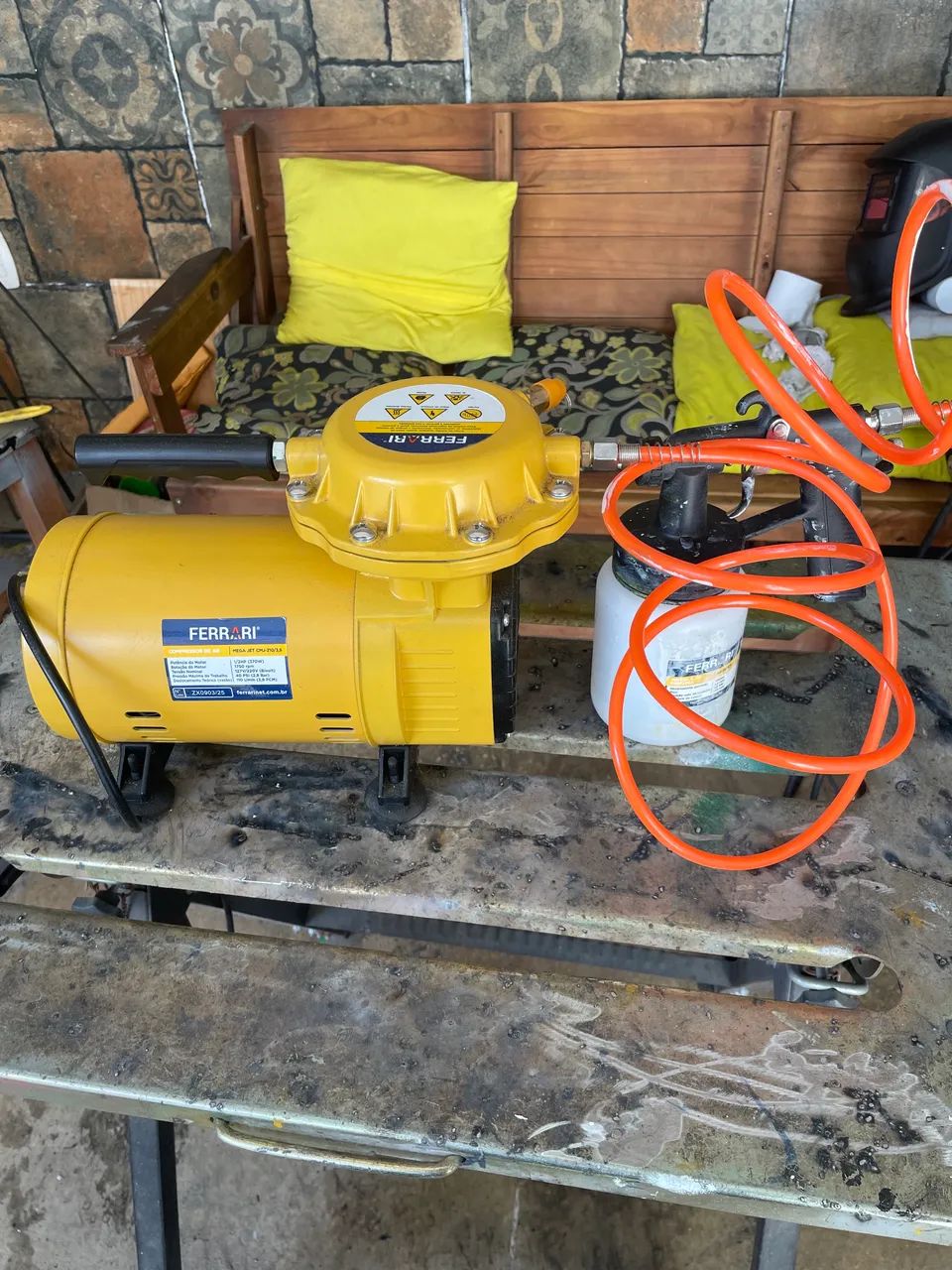 Vendo compressor de ar tufao praticamente sem uso!! - Foto 3