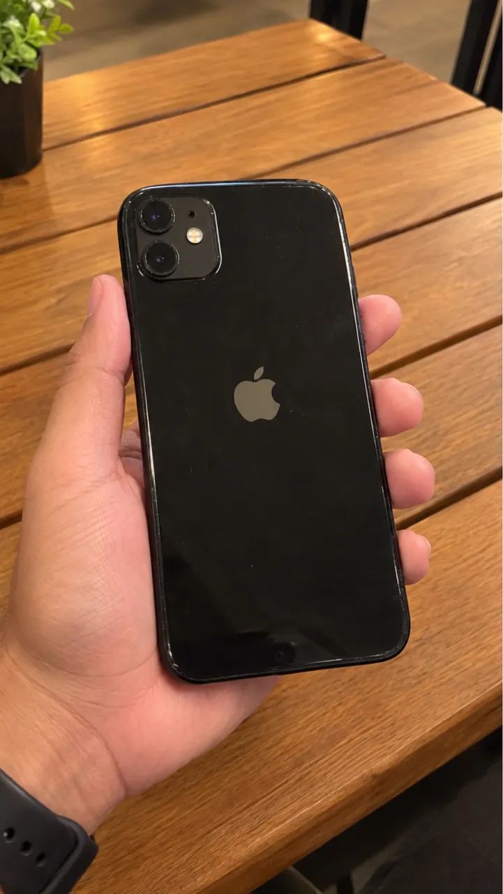 IPhone 11 - única dona - Face ID ? - Foto 3
