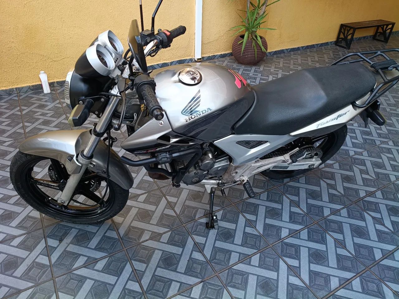 Twuister CBX 250 - Foto 2