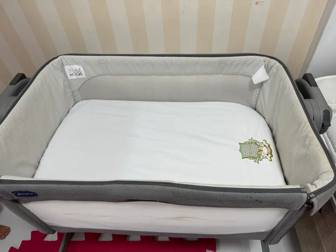 Berço Portátil Chicco com colchão Ortobom  - Foto 4