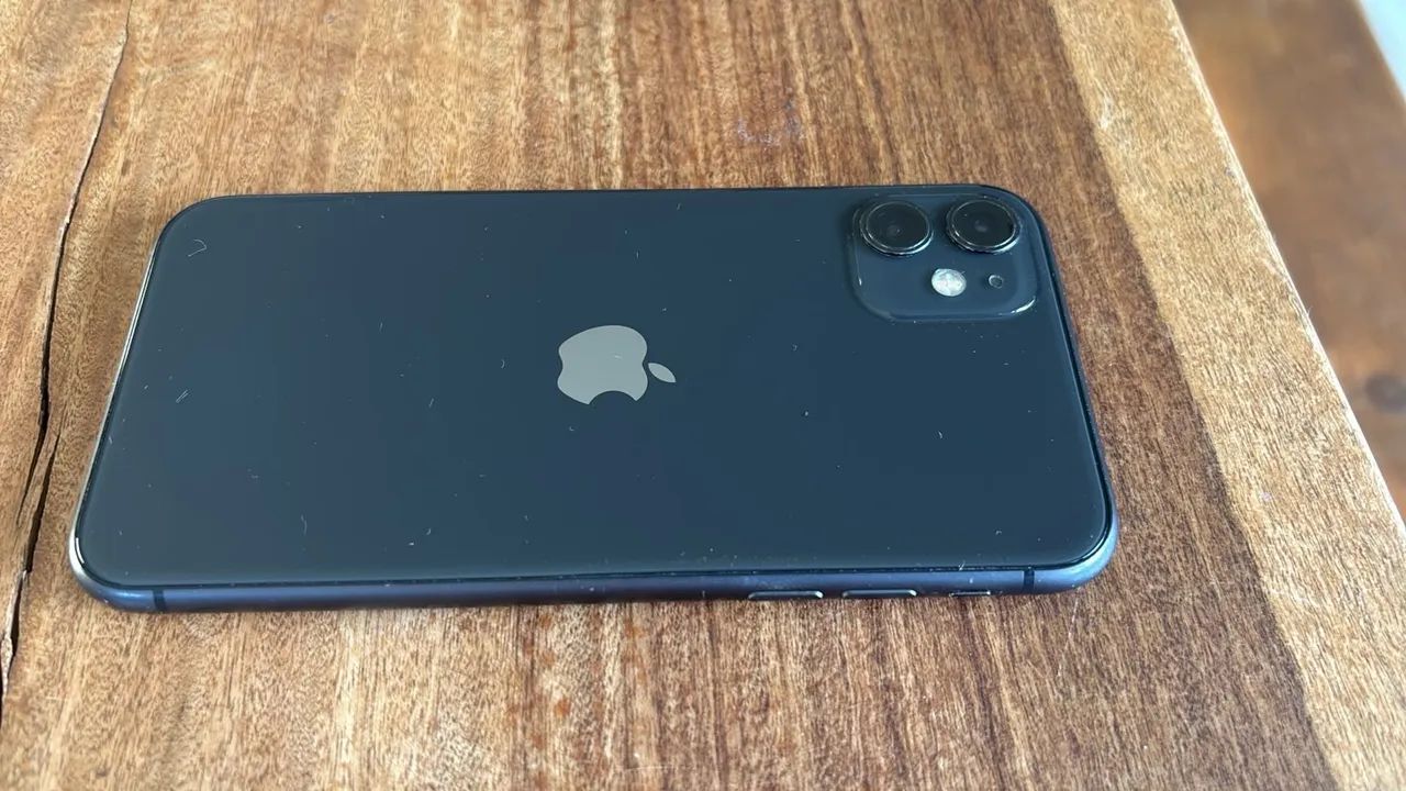 Vendo iPhone 11  - Foto 2