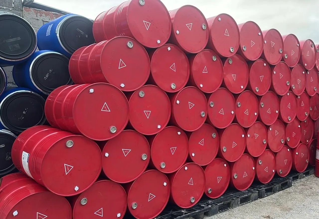 Latão tampa fixa, vermelho, tambor de lata vazio, capacidade 200 litros