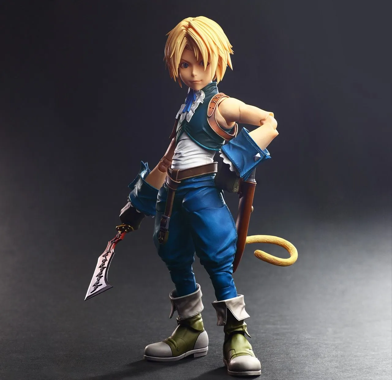 Play Arts Kai Rufus Shinra Final Fantasy 7 VII Remake Original