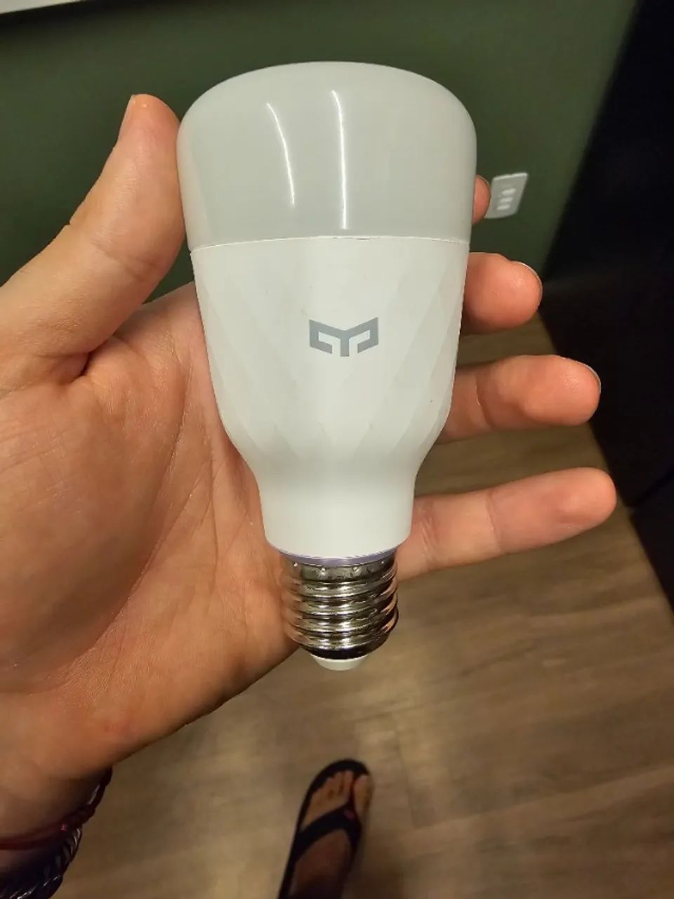 Lâmpada Yeelight Smart LED Bulb 1S E27 RGB Wi-Fi Compatível Apple HomeKit