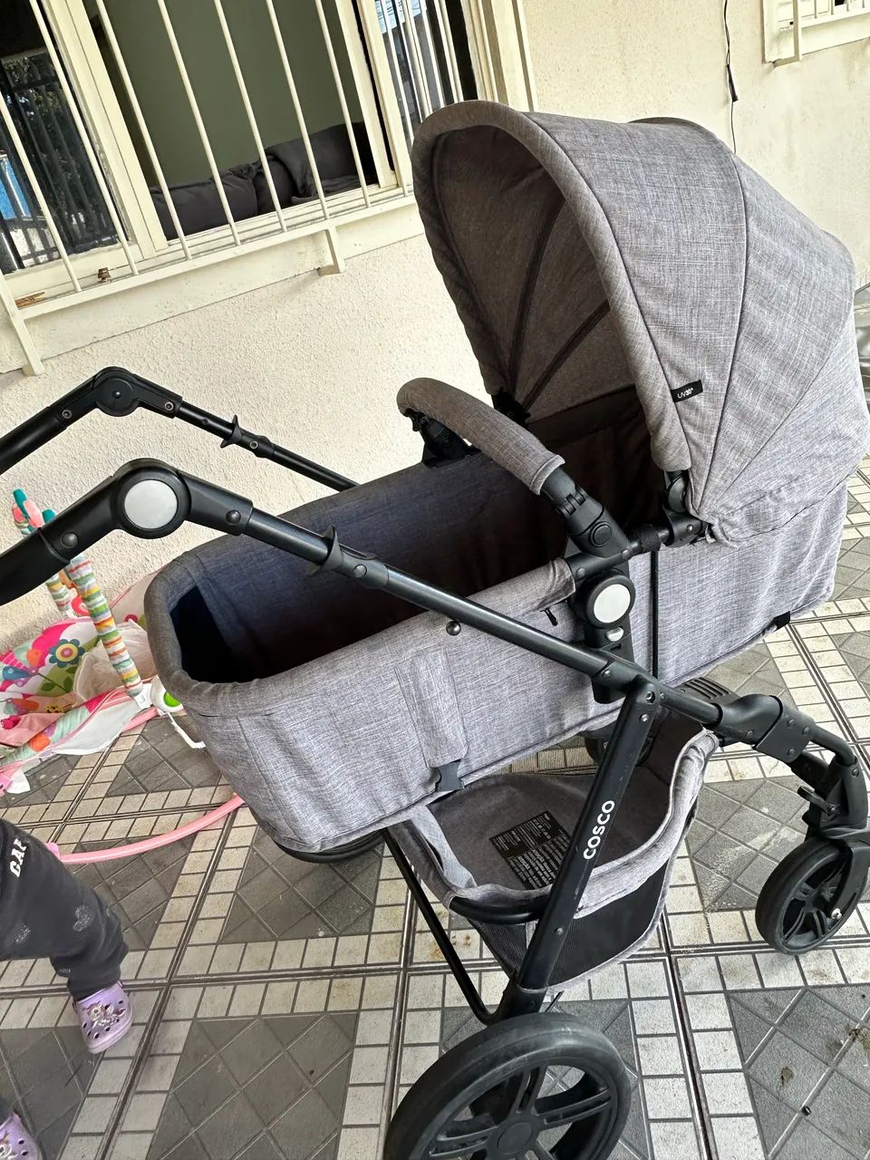 Carrinho com bebê conforto  - Foto 2