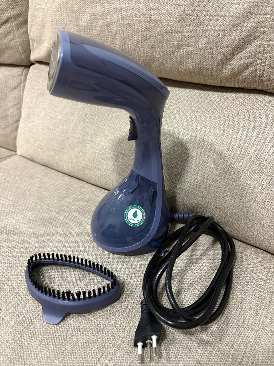 Vendo passadeira a vapor novo Eletrolux  - Foto 2