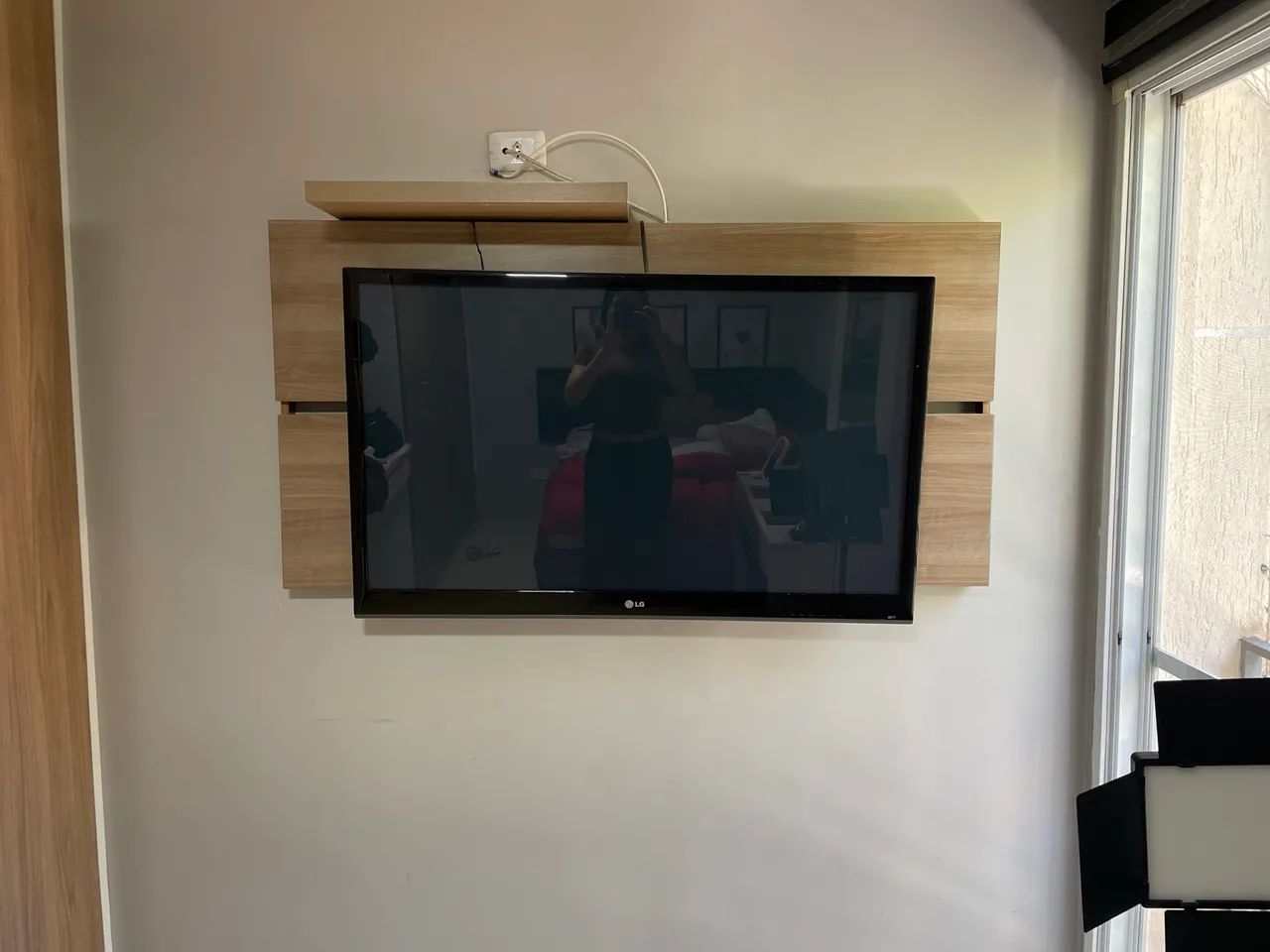 TV LG 42/43? - Usada - Bom estado - Foto 3