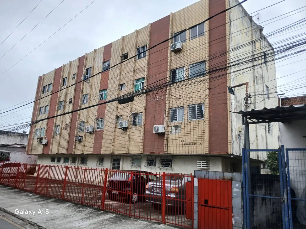 alugo apartamento na Ibiribeira 