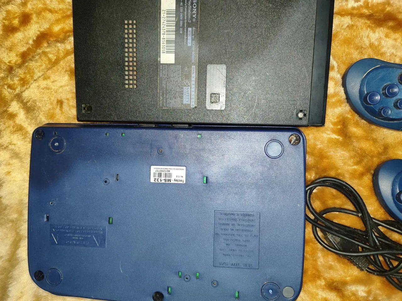 Dois PS2 e um master system. Ler a descrição  - Foto 2