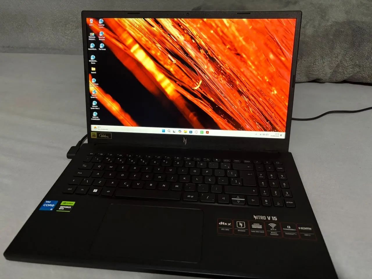 VENDO NOTEBOOK NITRO V15