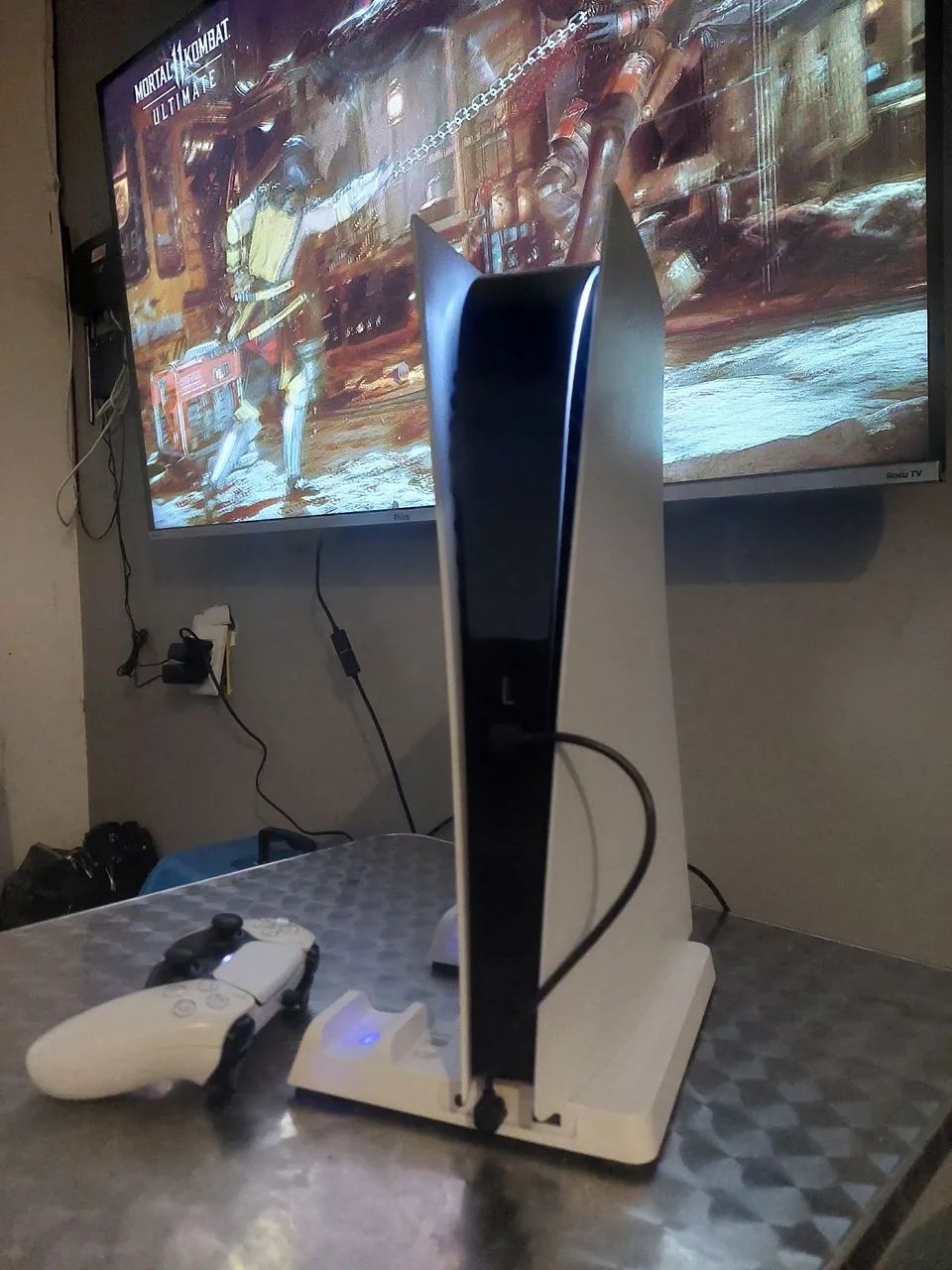 Playstation 5 (PS5) Digital + Base de carregamento - Foto 3