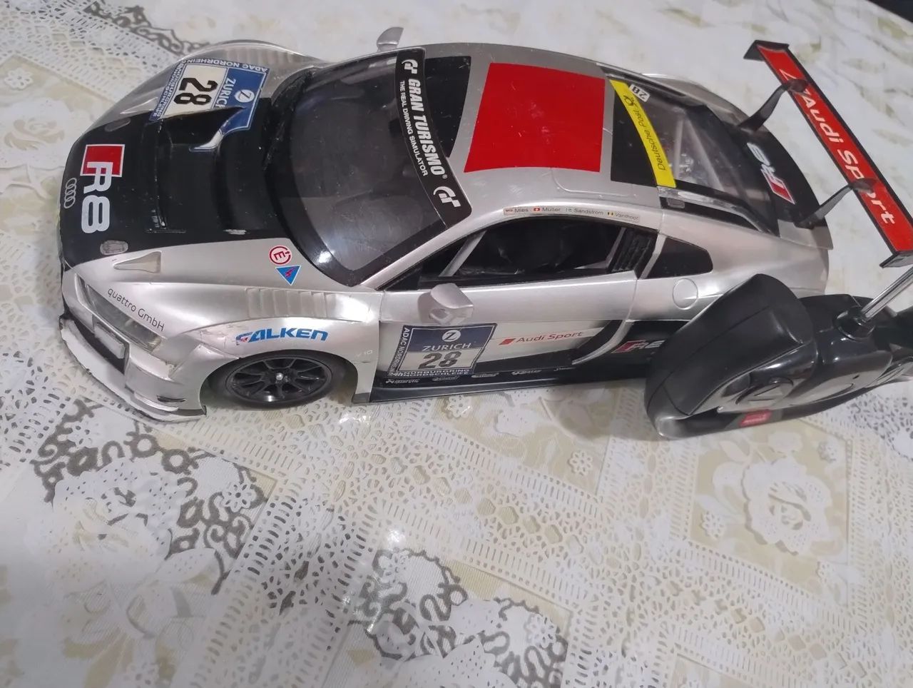 Kit com 4 carrinhos  - Foto 2