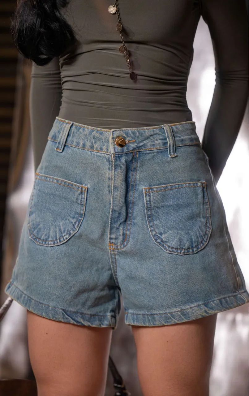 Short lavagem vintage