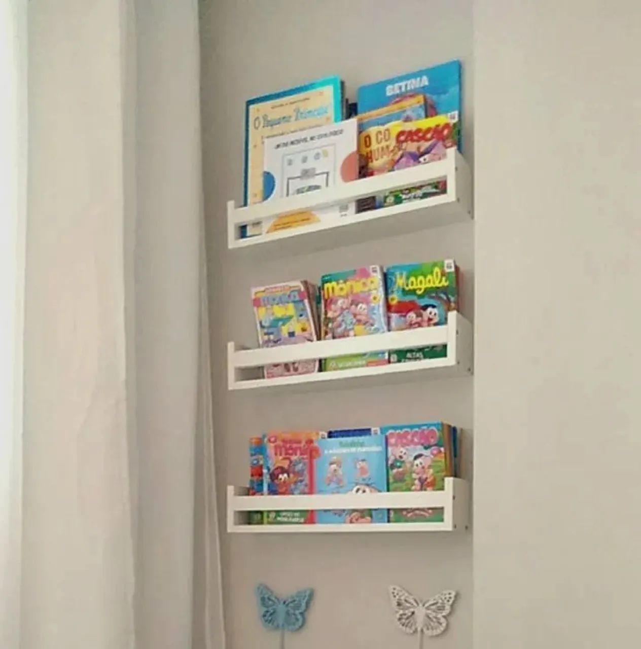Prateleira para quarto infantil 