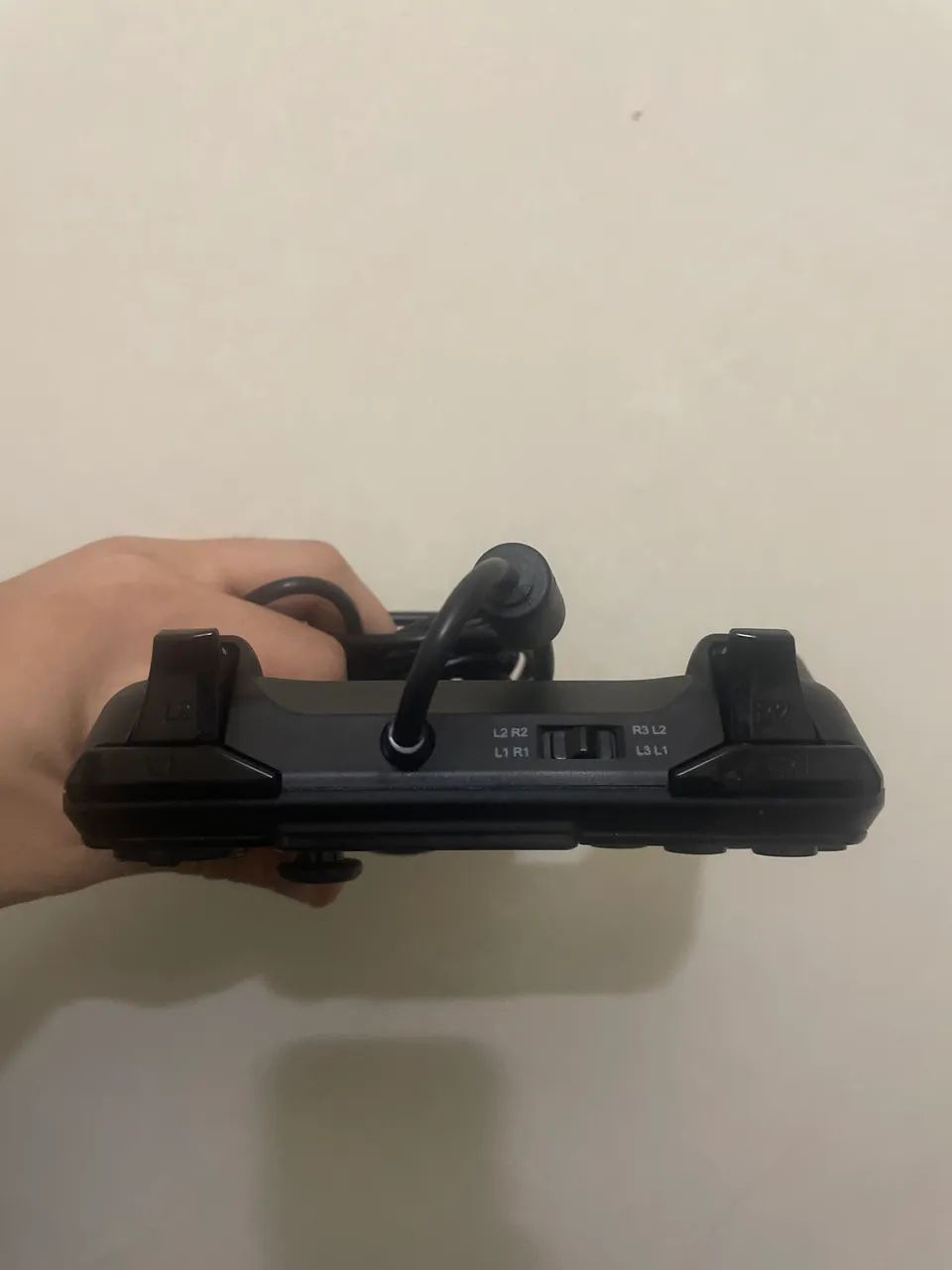 Controle Fightpad Mad Catz Street Fighter 5 Shadaloo Edition para jogos de luta - Foto 2
