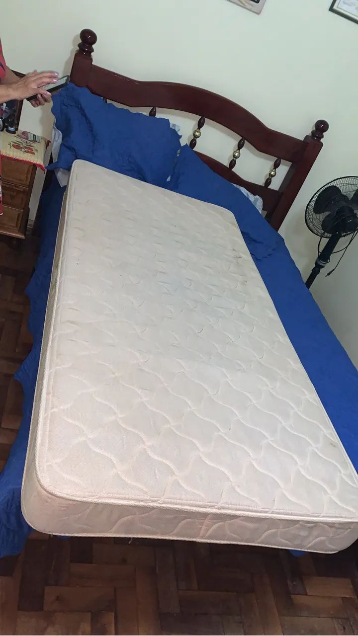 Cama de solteiro com colchão  - Foto 2