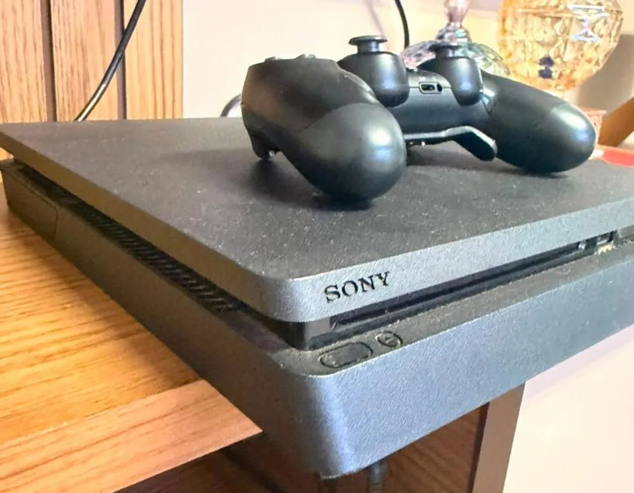 Playstation 4 - 1TB - Foto 2