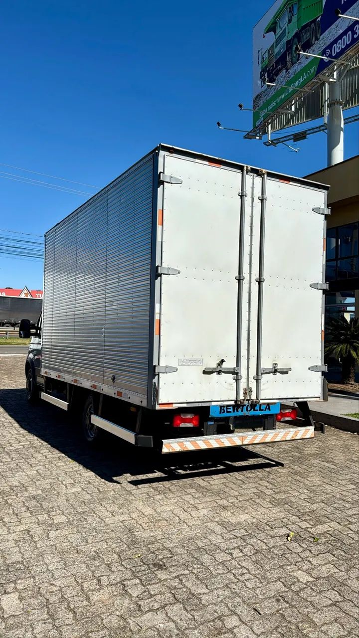 IVECO DAILY 35S14 ANO 2015 - Foto 2