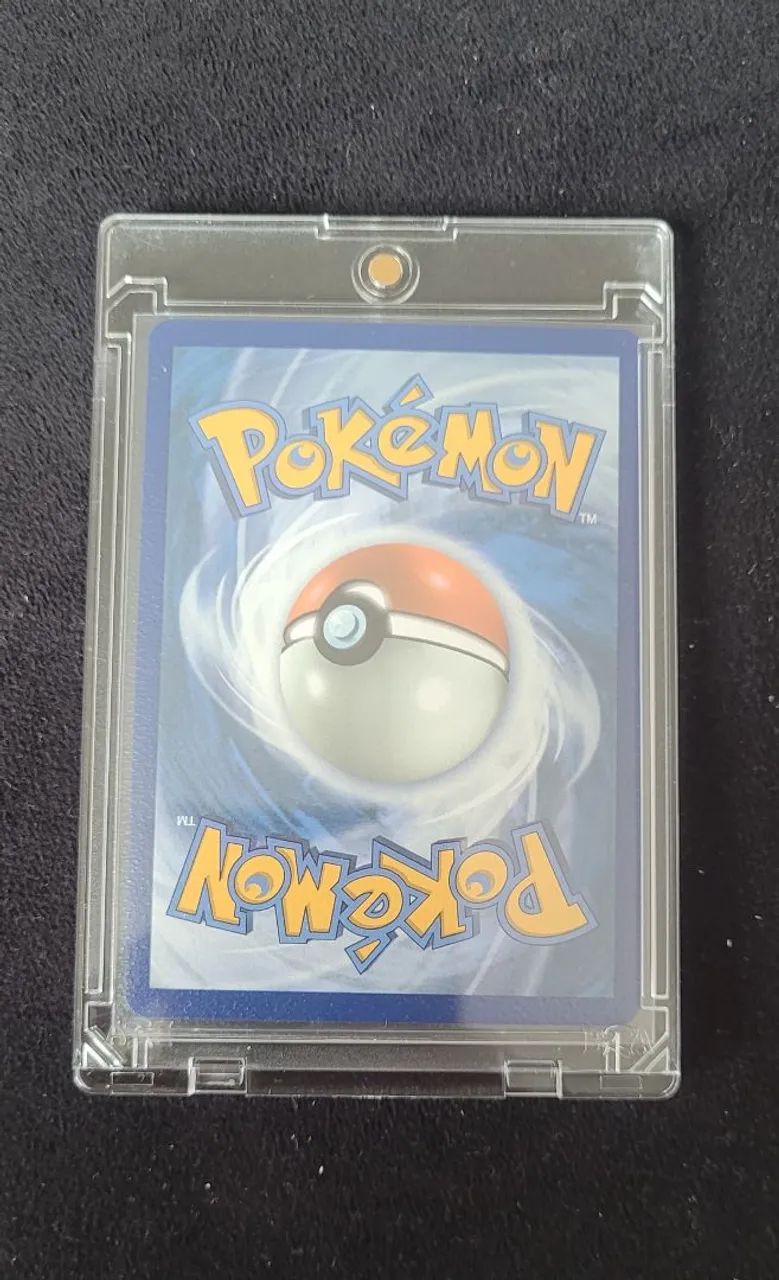 Pikachu ex 30 anos - Foto 2