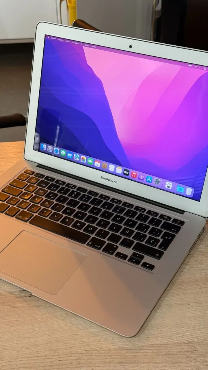 MacBook Air 2015 | 4GB Ram | Intel Core i5 | 512GB SSD - Loja