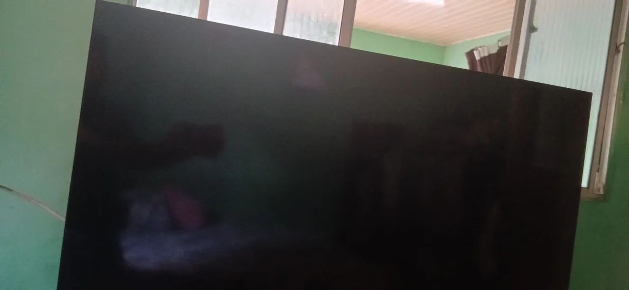 Uma TV 50 polegadas 