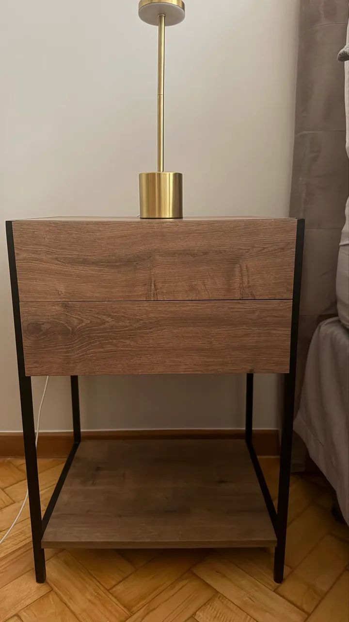 Mesa de Cabeceira Novíssima