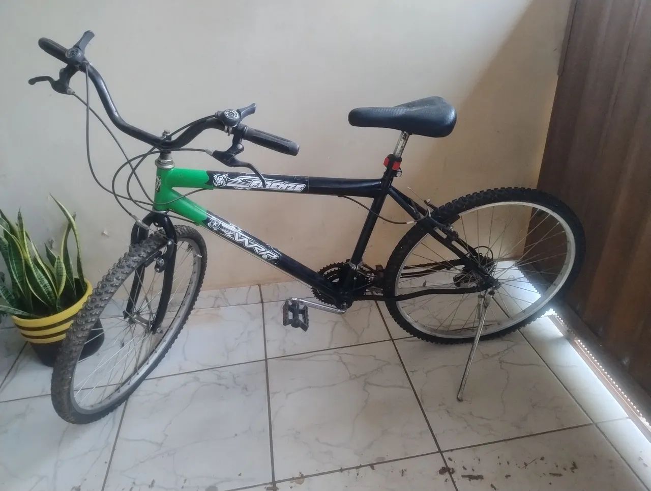 Bicicleta Firenze aro 26 semi nova 