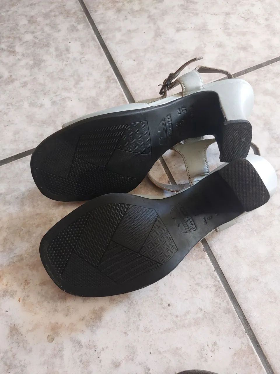 Sandalia Dakota Tamanho 35 - Foto 4