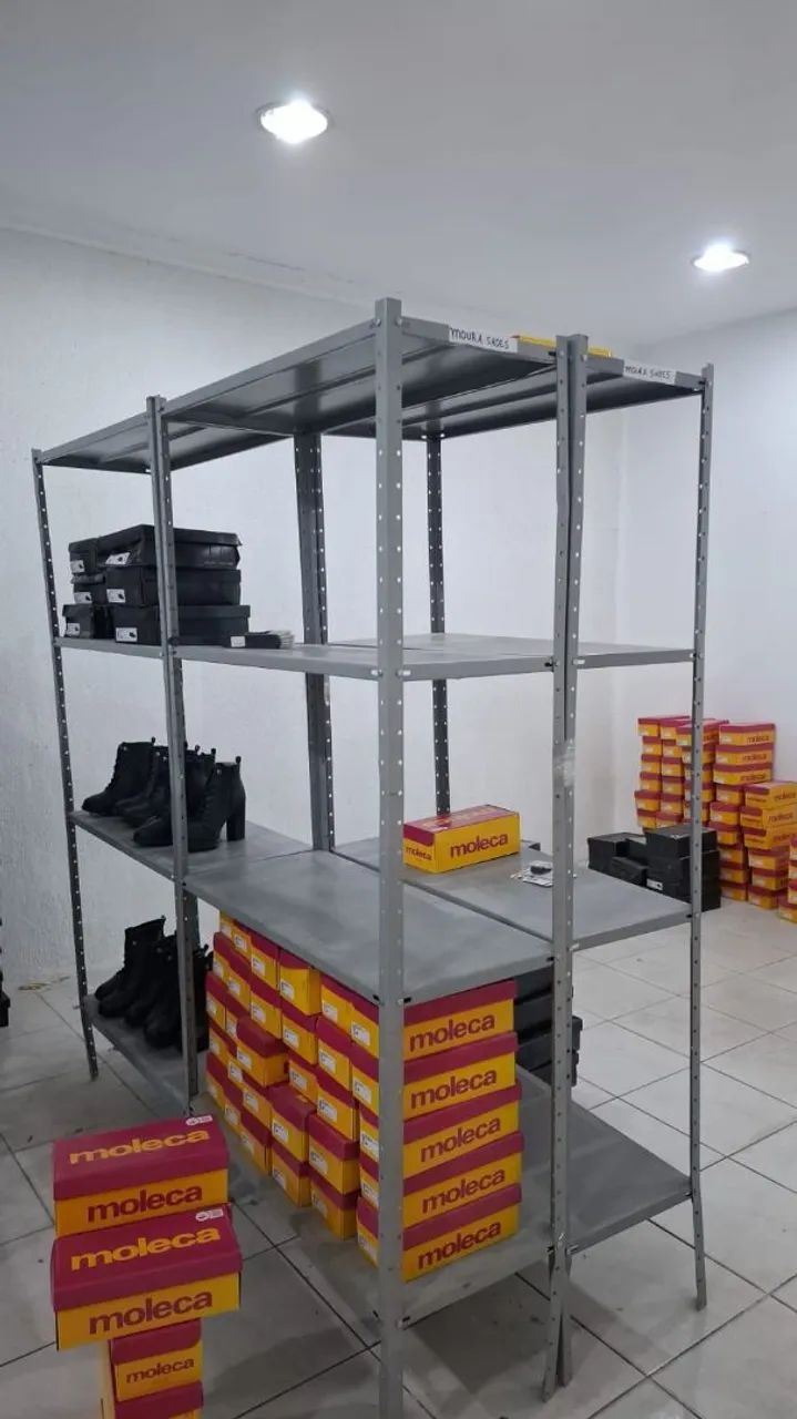 Prateleiras usadas 
