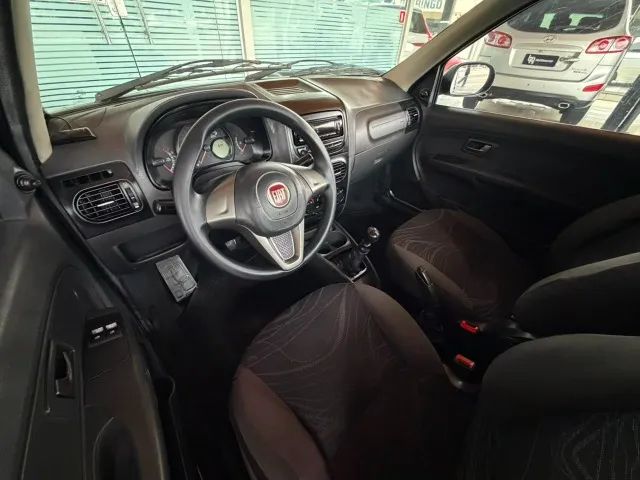 Fiat Strada Working Hard 1.4 Fire Flex 8V CS 2017 - Foto 4