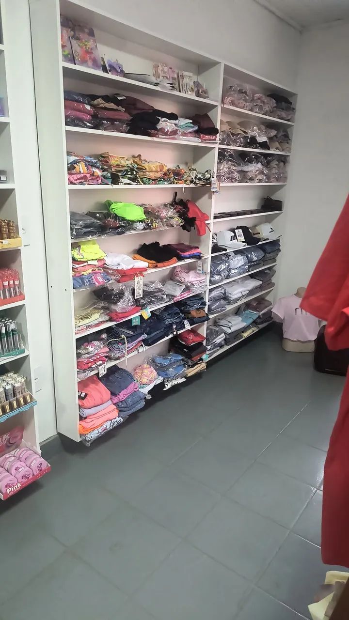 Vendo Loja de maquiagem e bijuterias - Foto 2
