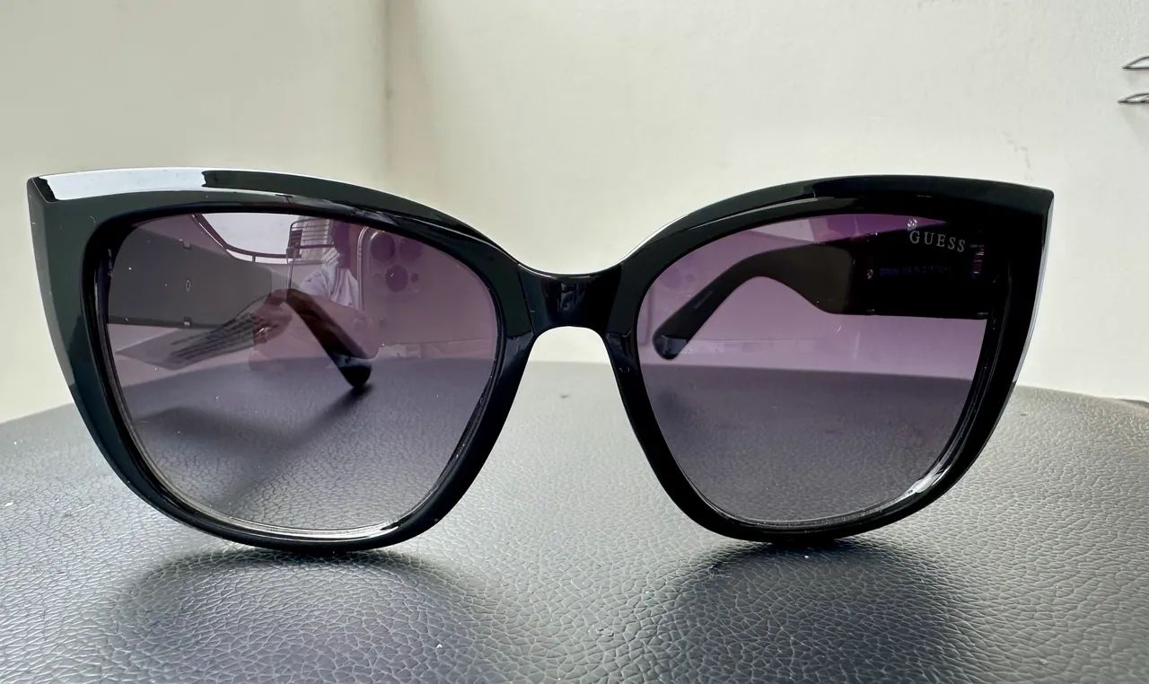Vendo lindo óculos da Guess original! - Foto 5
