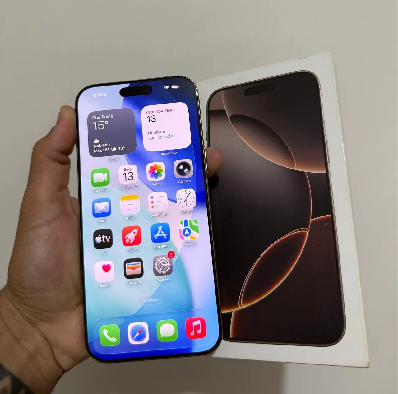 iPhone 16 pro Max Semi Novo - Foto 2