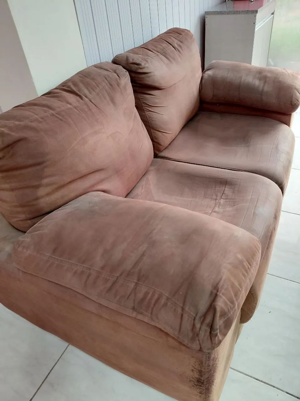 Sofá com pouco tempo de uso - Foto 3