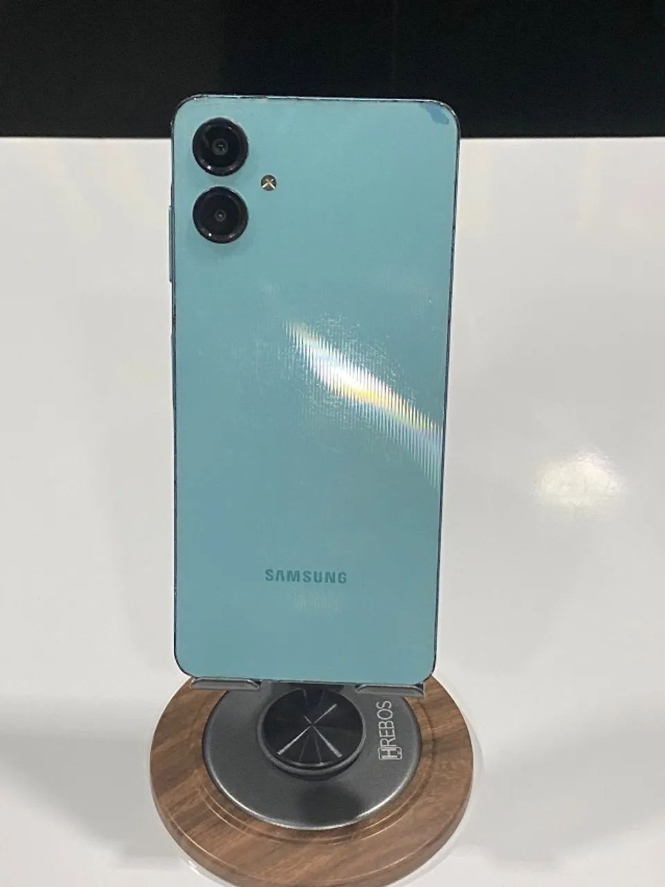 Samsung A06 