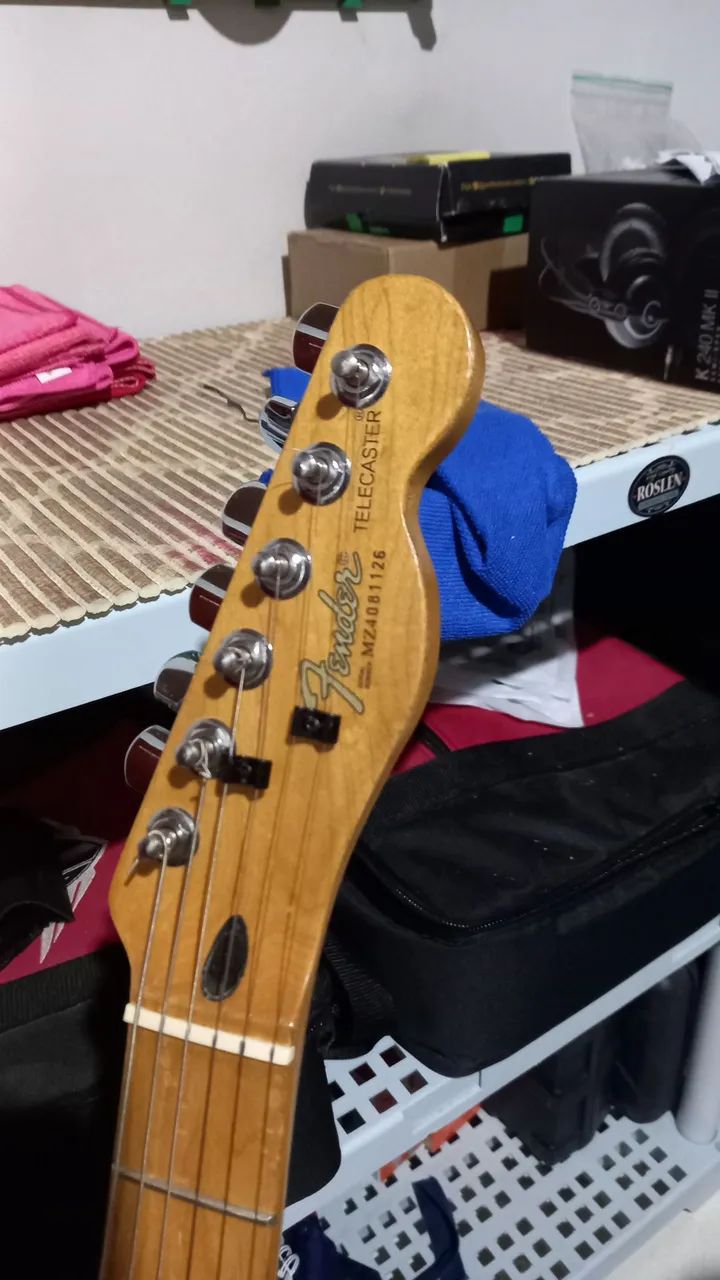 Guitarra Fender Telecaster Standard Plus com upgrades - Foto 3