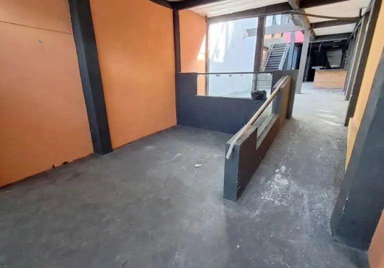 Loja na Rua Aspicuelta, 450  420 m² - Foto 4
